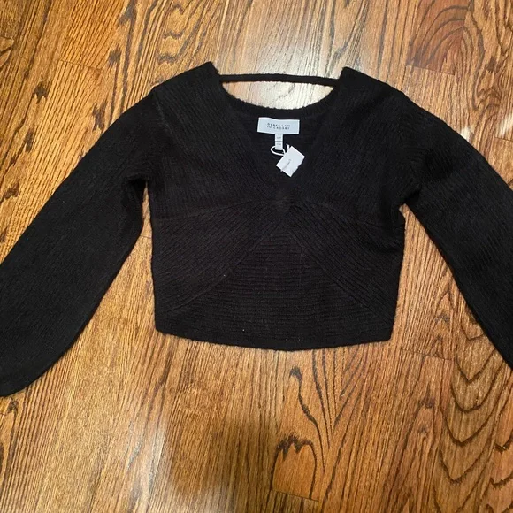 Derek Lam sweater crop with deep v neck XS - Picture 1 of 5